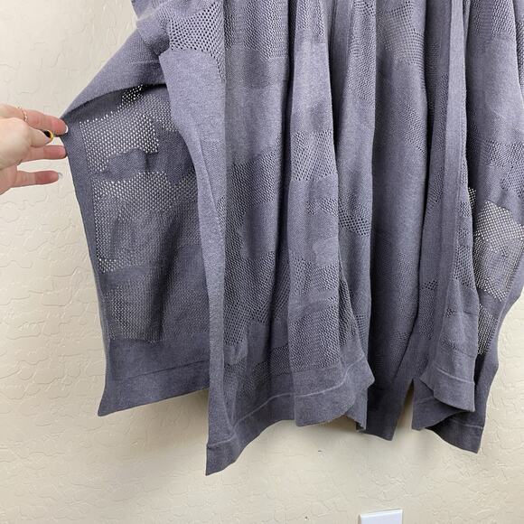 Lululemon Find Your Light Wrap Womens One Size Gray Silk Blend Yoga Athleisure - Picture 5 of 9